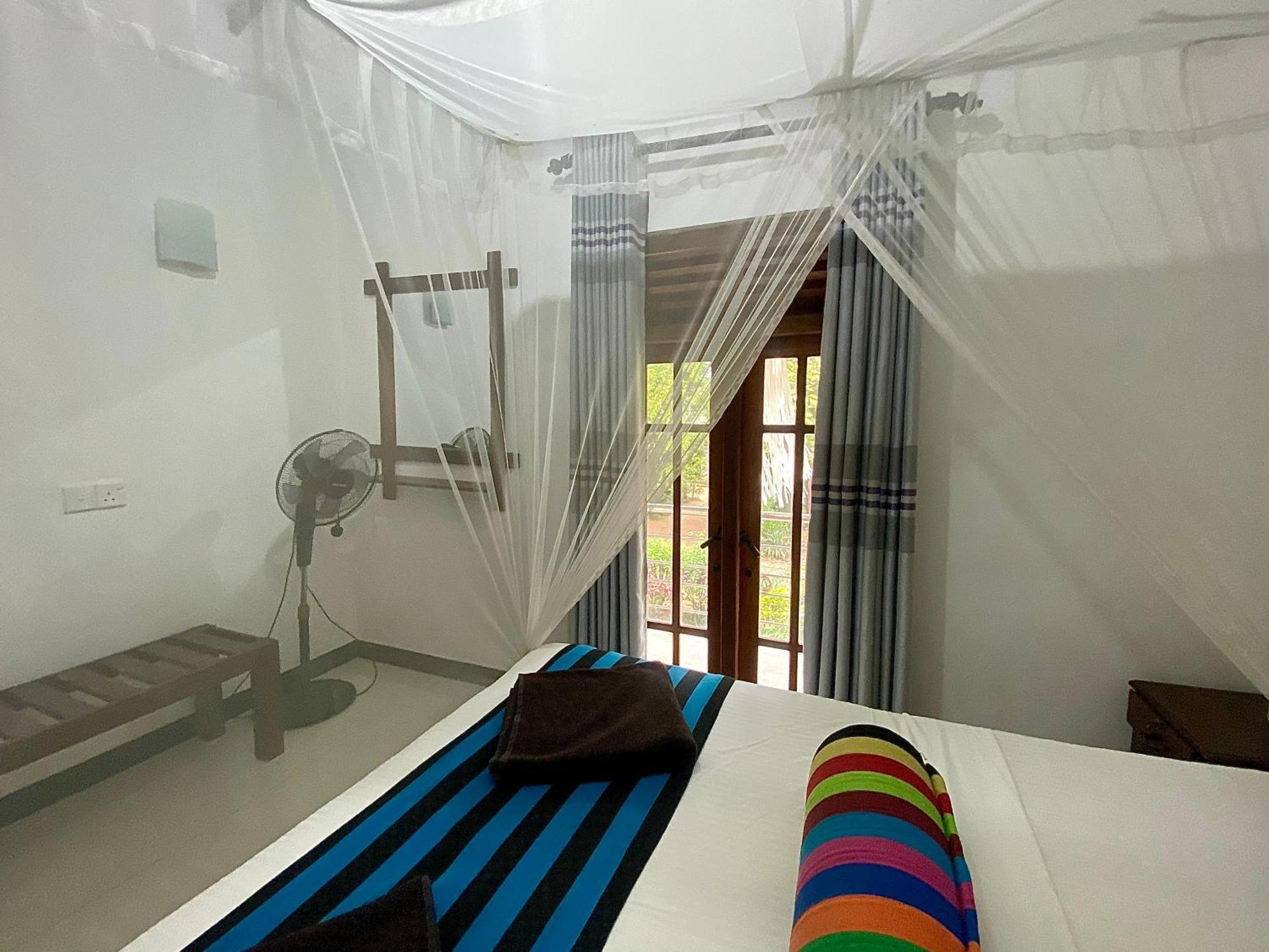 Habarana New Star Homestay Exterior photo